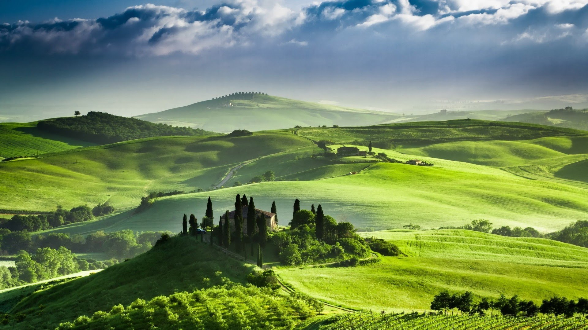 visit tuscany val d'orcia